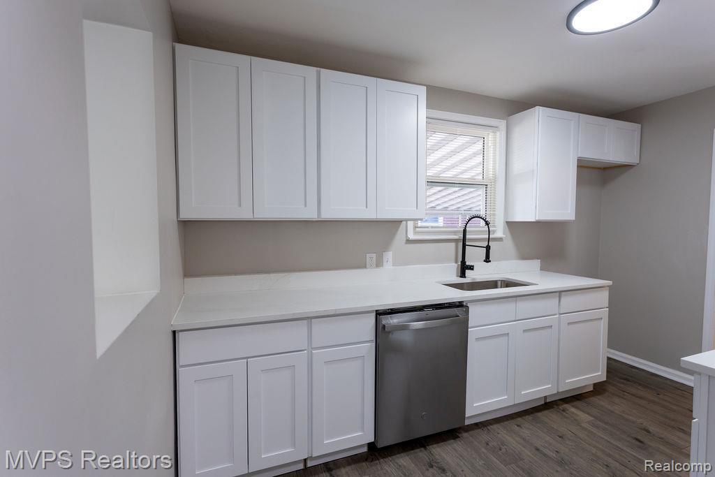 21737 Mccormick Street Property Photo 4