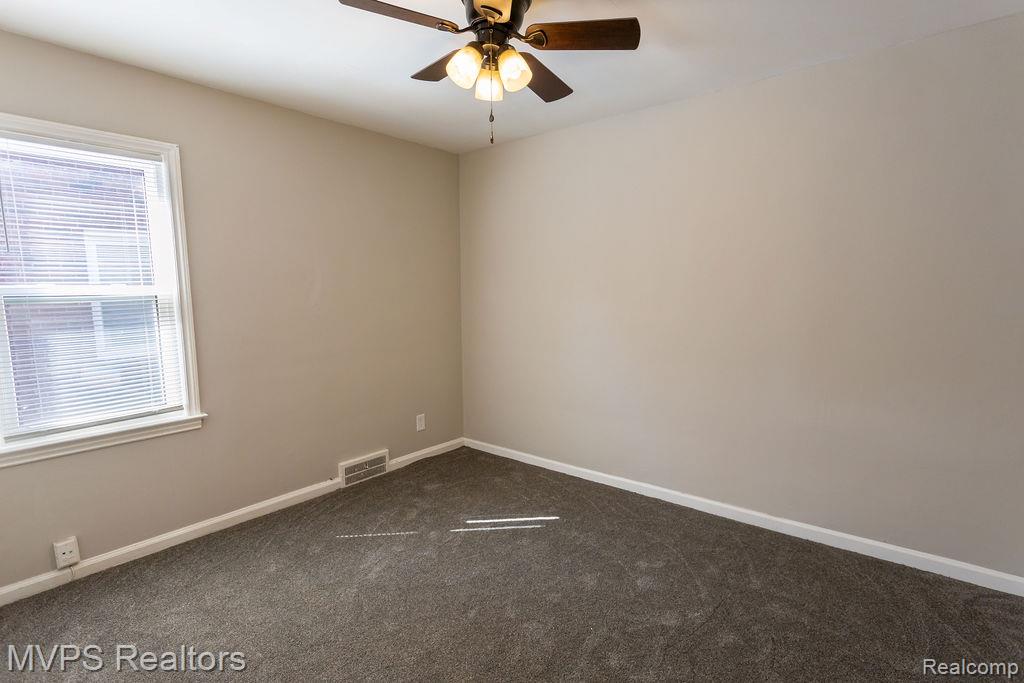 21737 Mccormick Street Property Photo 10