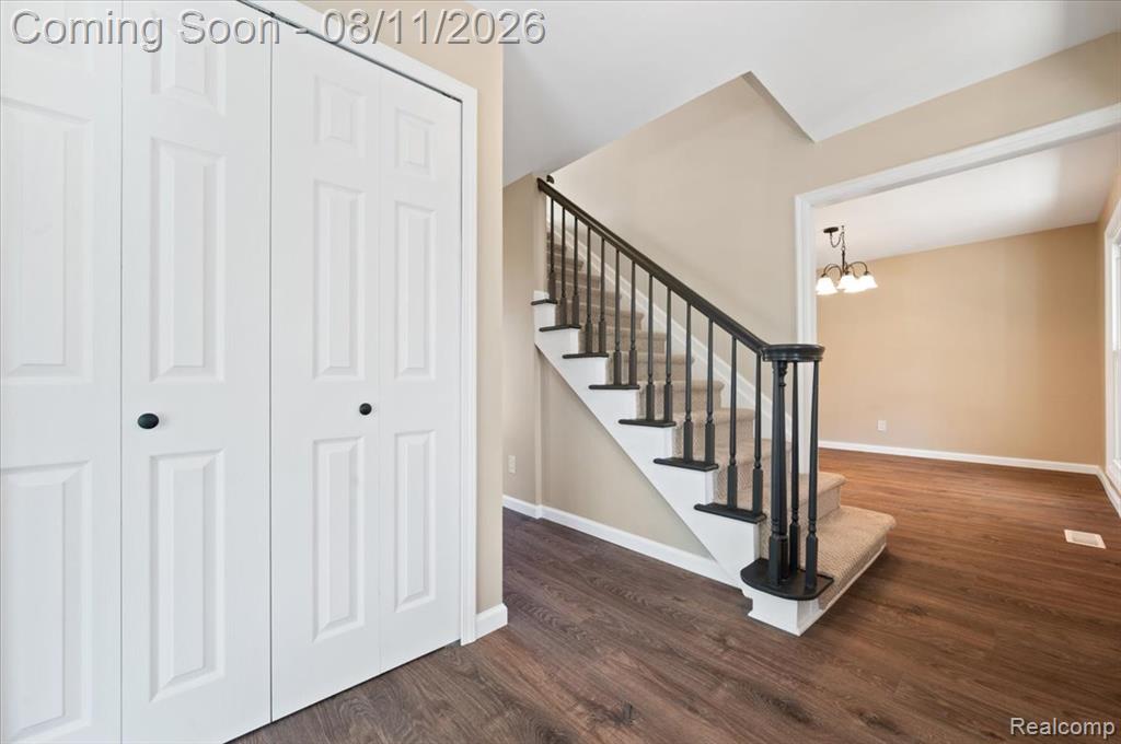 4765 Brockham Way Property Photo 5