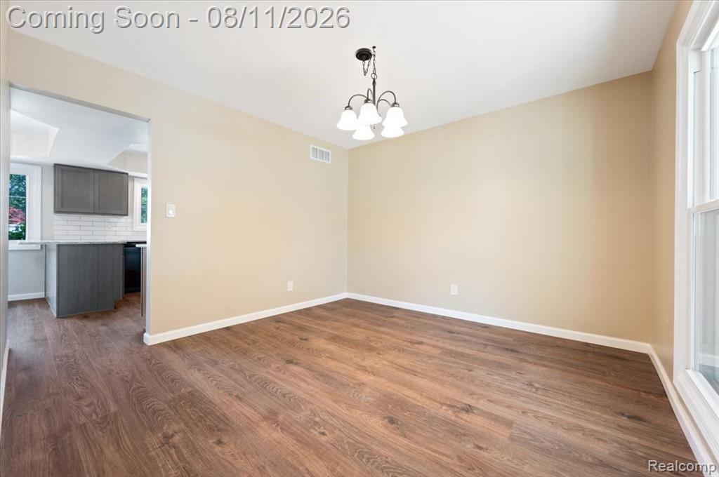 4765 Brockham Way Property Photo 6