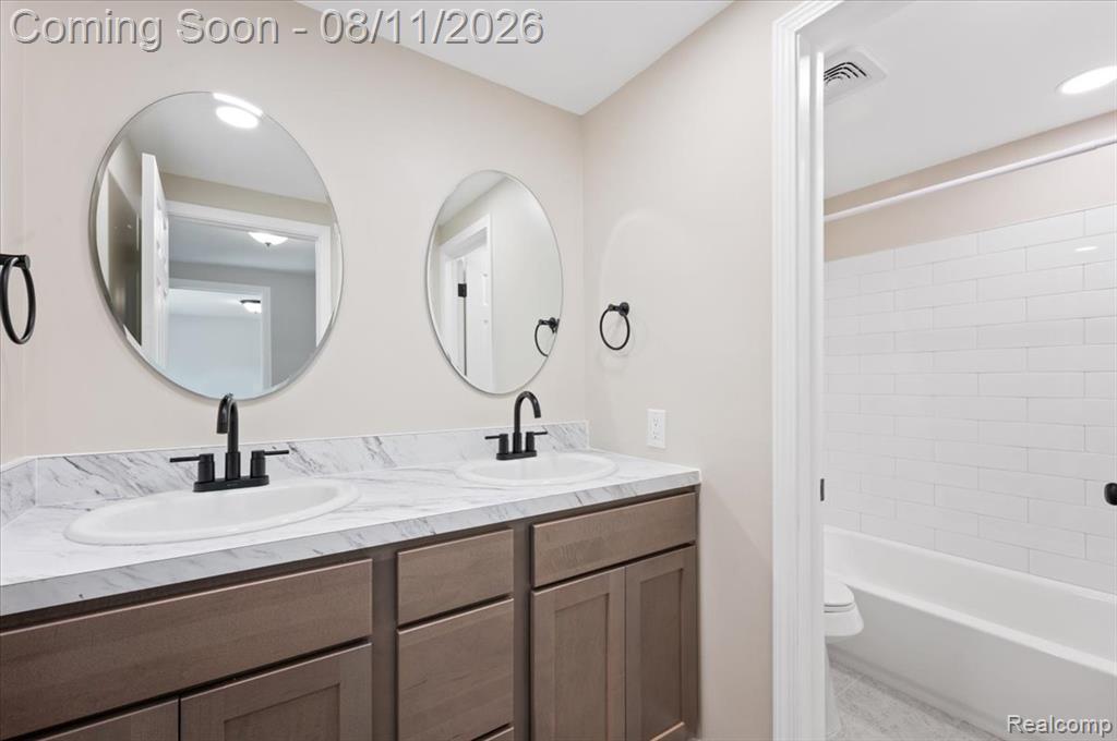 4765 Brockham Way Property Photo 29