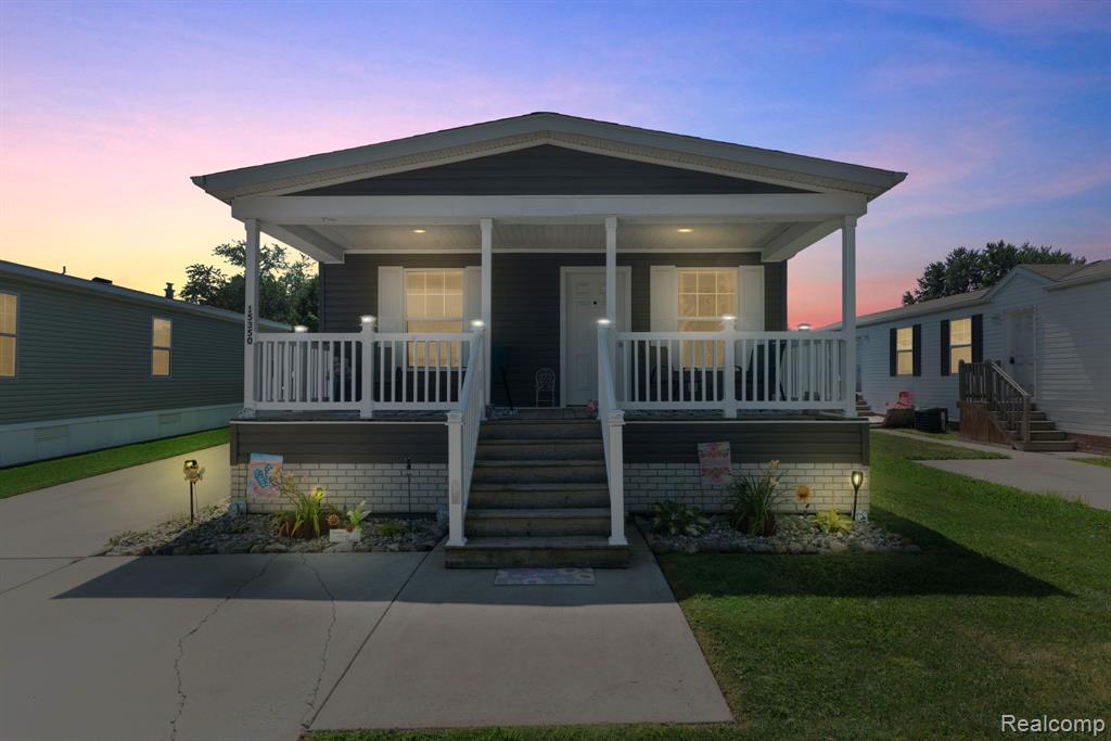15350 Enchante Drive Property Photo 1