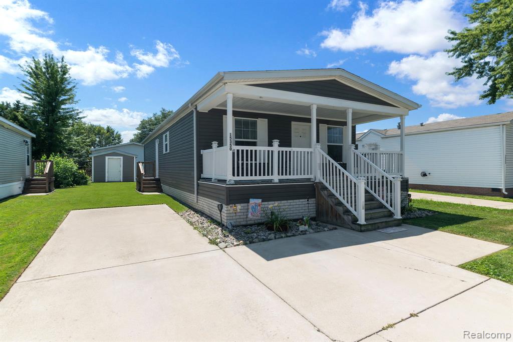 15350 Enchante Drive Property Photo 3