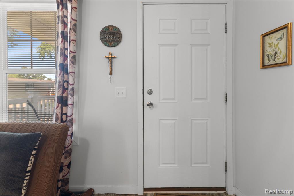 15350 Enchante Drive Property Photo 6