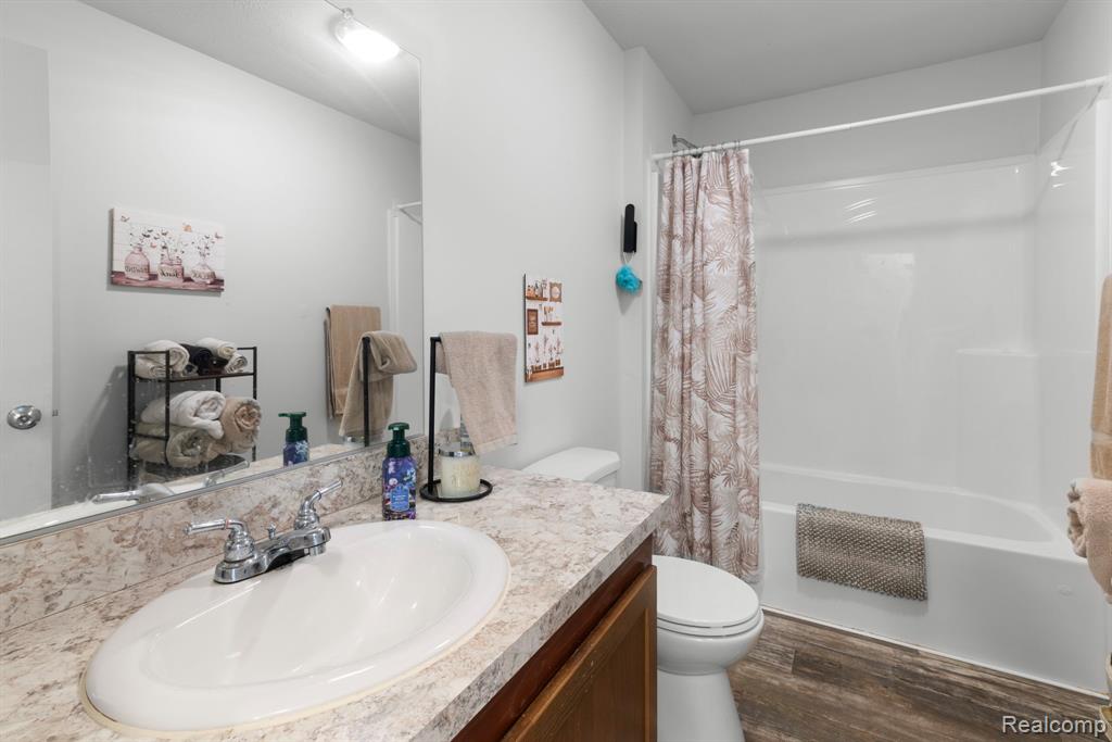 15350 Enchante Drive Property Photo 22