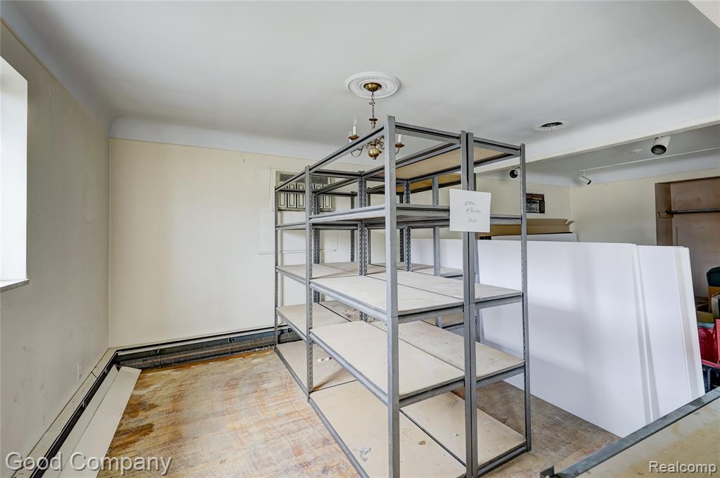 23919 John R Road Property Photo 9