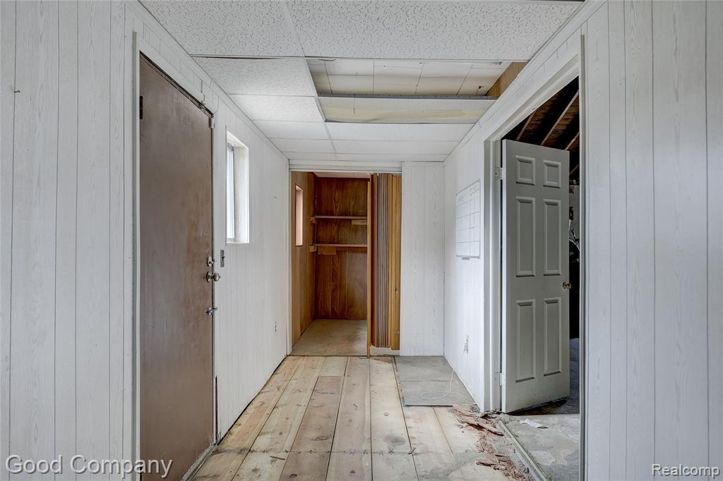 23919 John R Road Property Photo 25