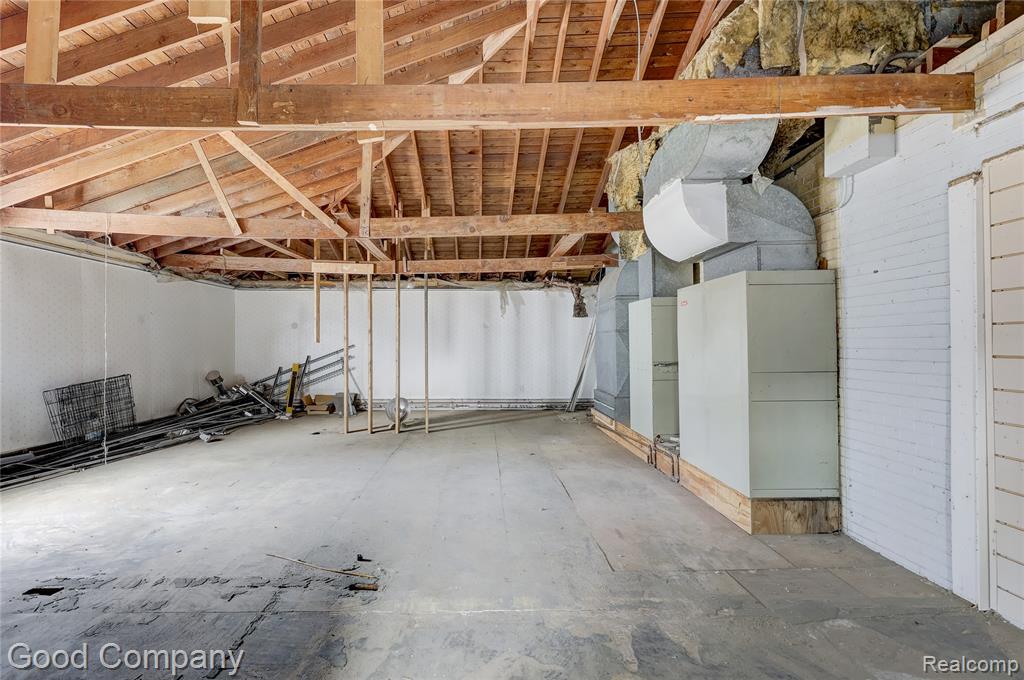 23919 John R Road Property Photo 26