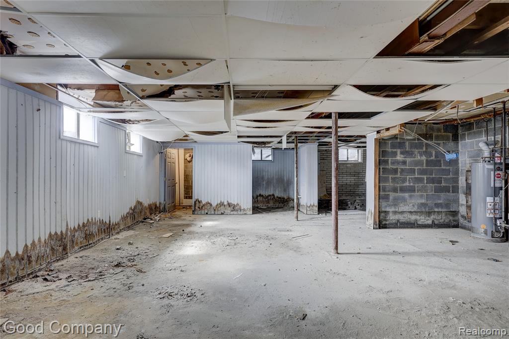 23919 John R Road Property Photo 32