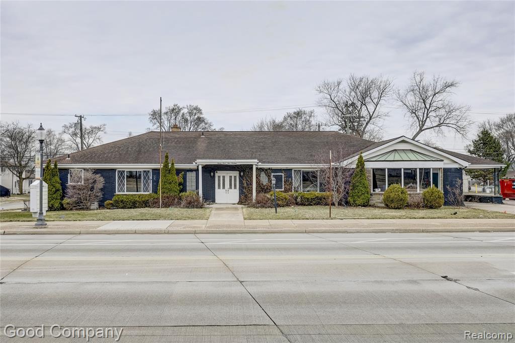 23919 John R Road Property Photo 38