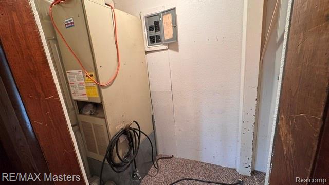 1401 Knott Road Property Photo 14