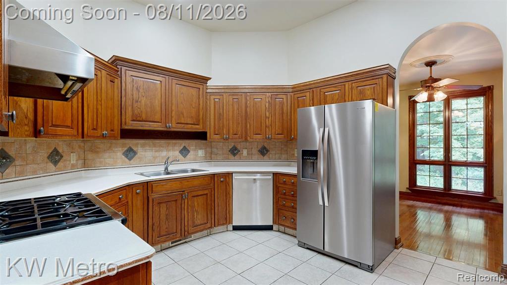 2315 Weigl Road Property Photo 10