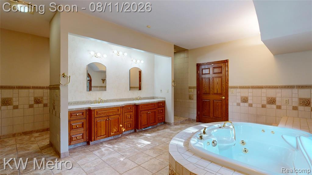 2315 Weigl Road Property Photo 28