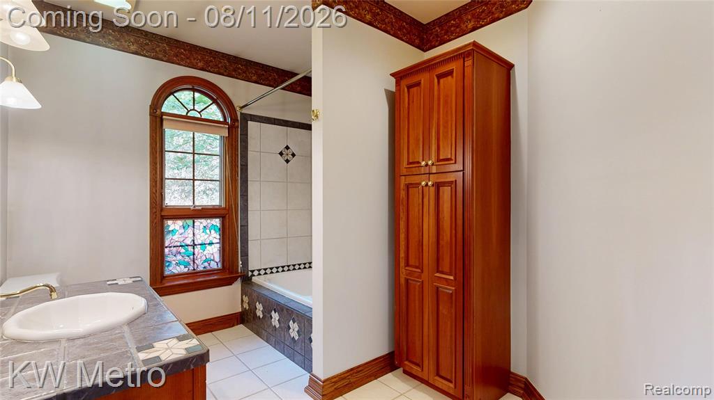 2315 Weigl Road Property Photo 32