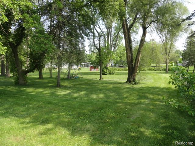 6184 Flushing Road Property Photo 3