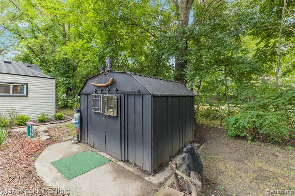21485 Indian Street Property Photo 40