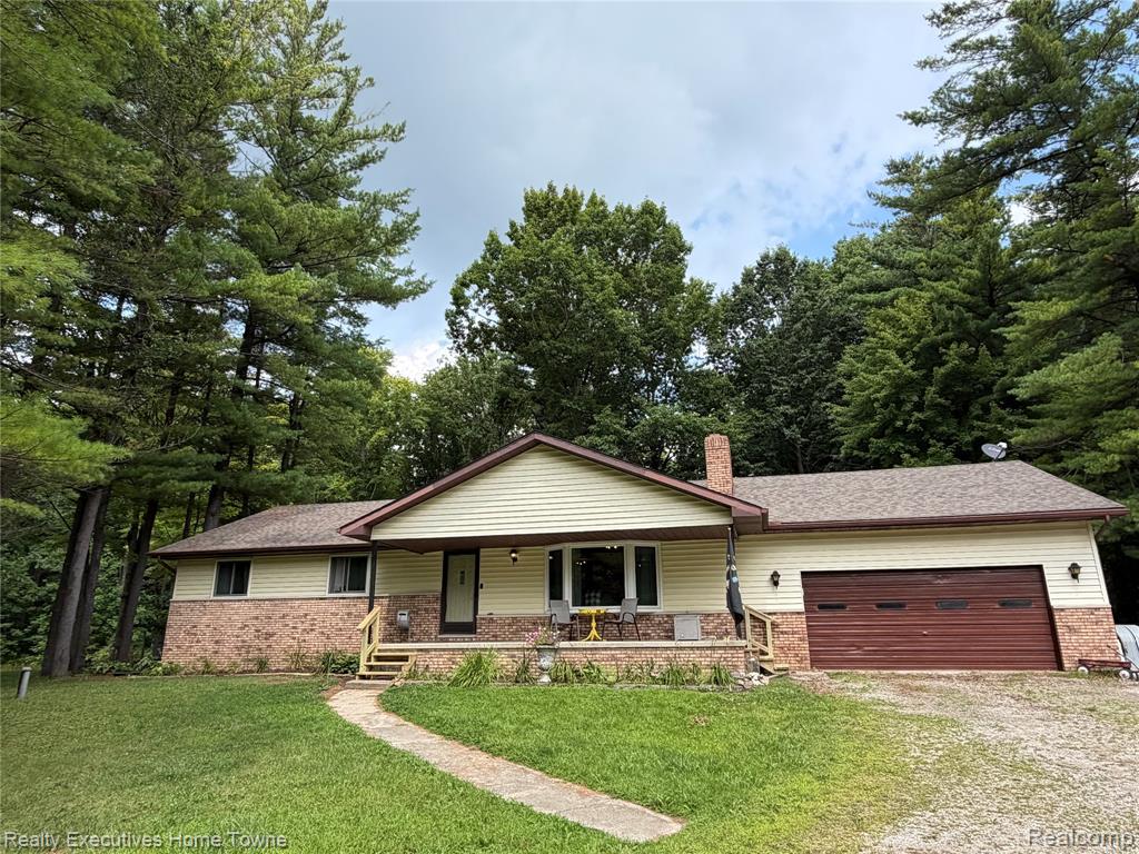 6100 Frith Road Property Photo 1