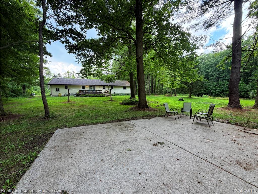 6100 Frith Road Property Photo 13