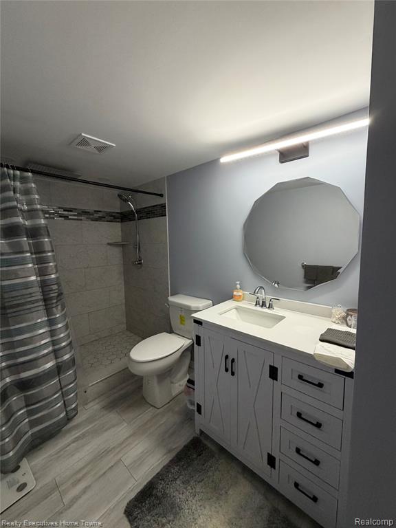 6100 Frith Road Property Photo 16