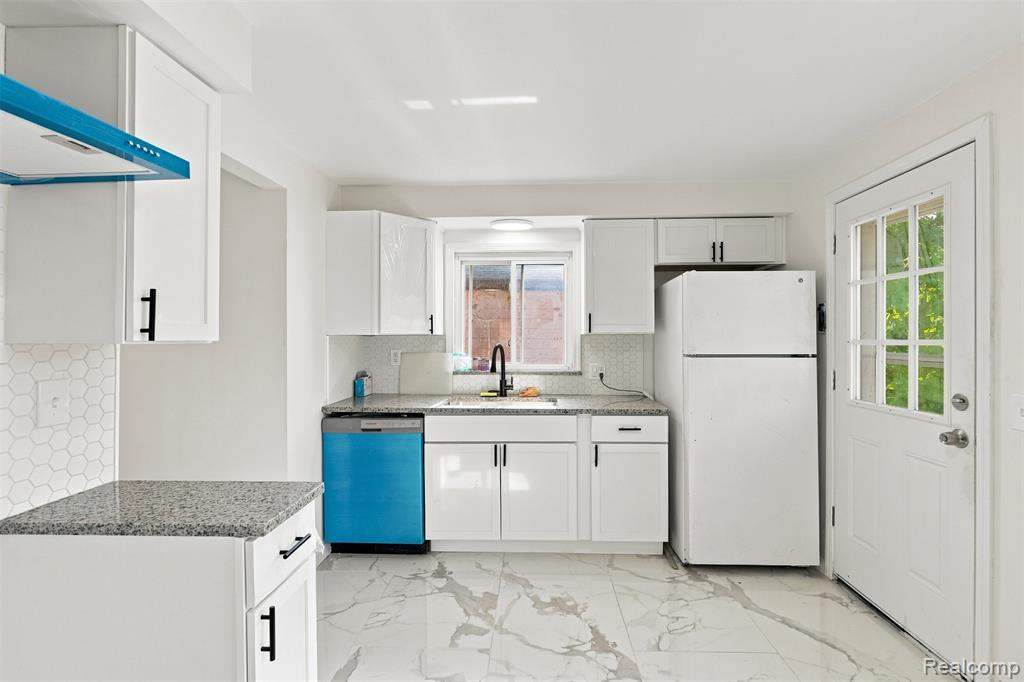 19578 Opal Street Property Photo 10