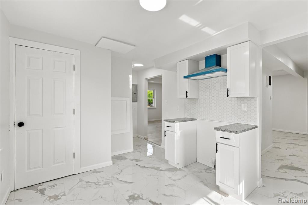 19578 Opal Street Property Photo 12