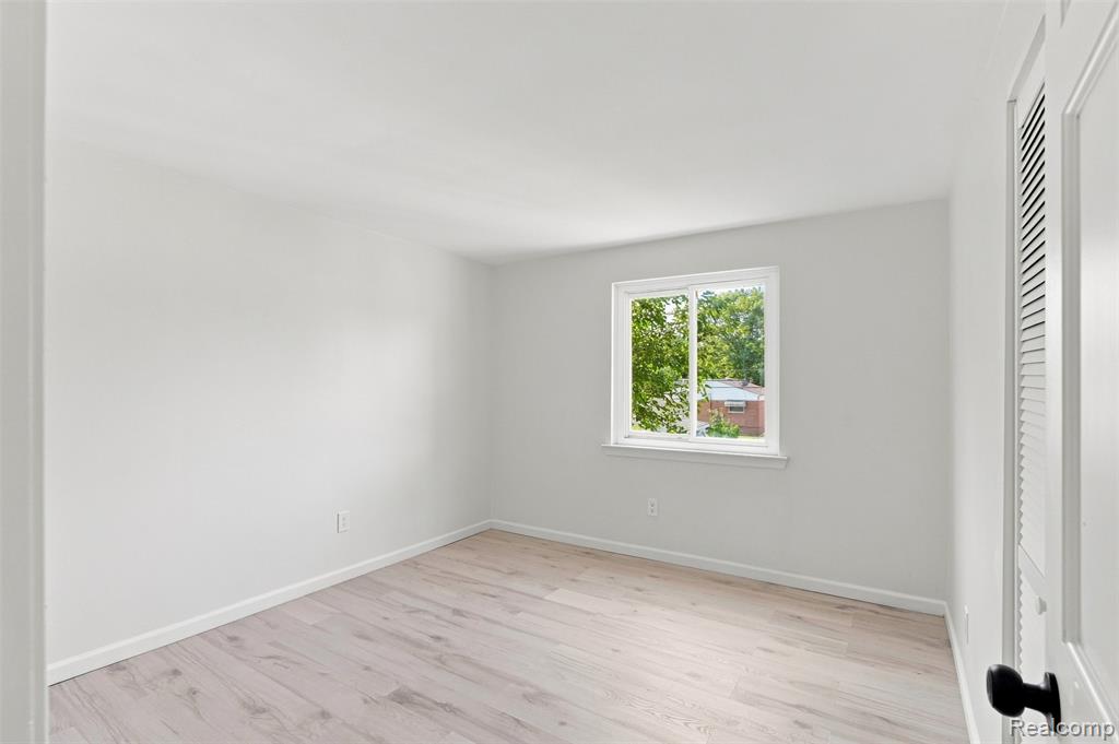 19578 Opal Street Property Photo 14