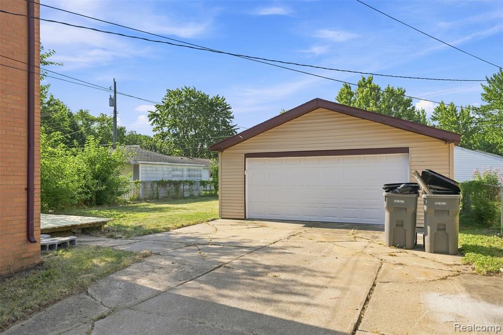 19578 Opal Street Property Photo 20