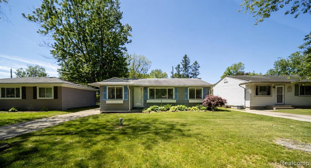 2363 Darnell Street Property Photo 1