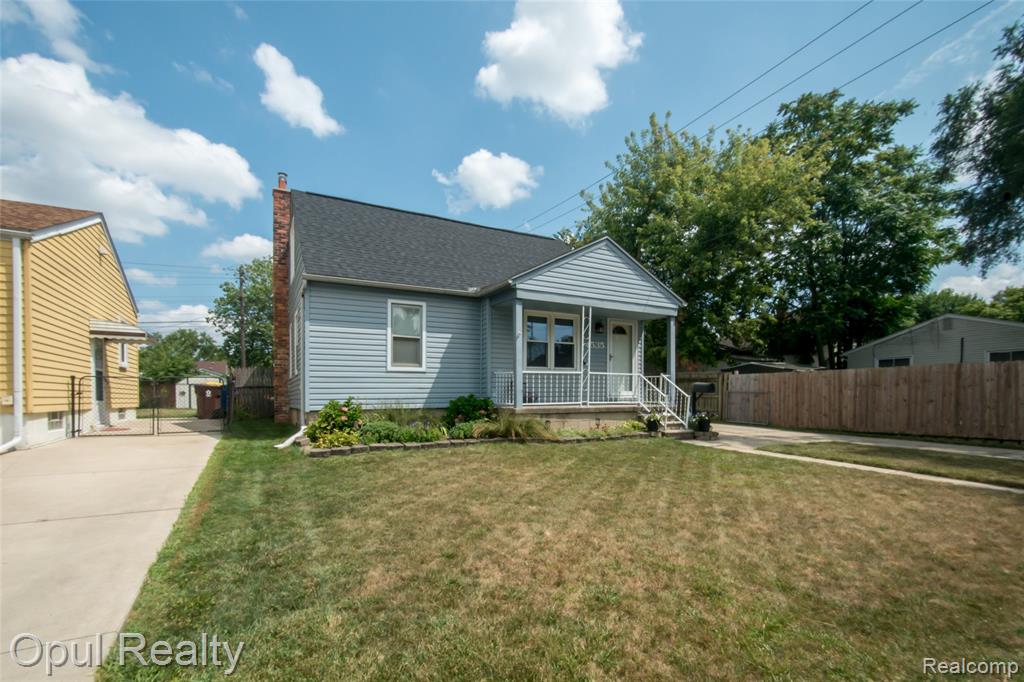 4535 Niagara Street Property Photo 2