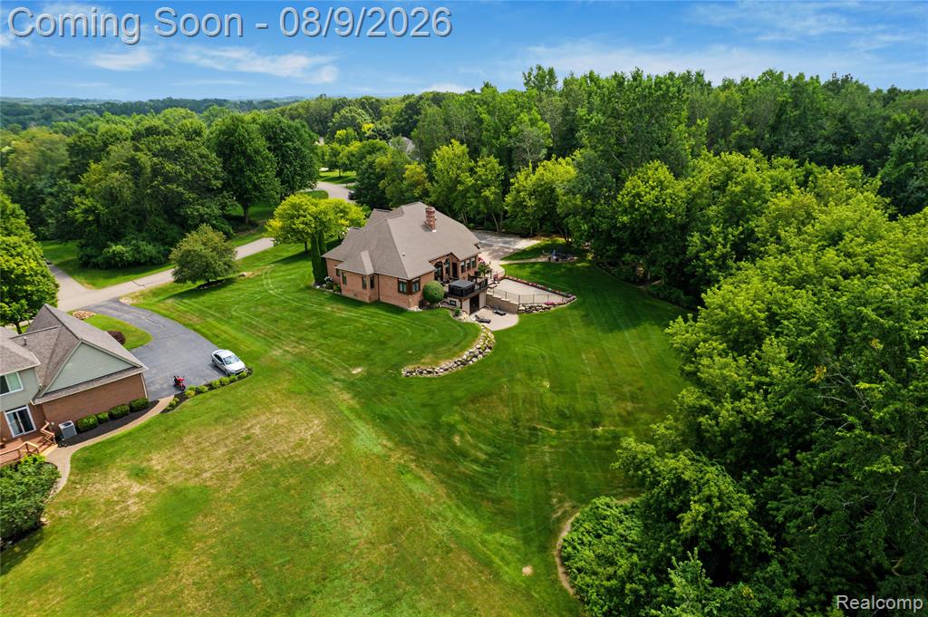 7712 Parkcrest Circle Property Photo 6