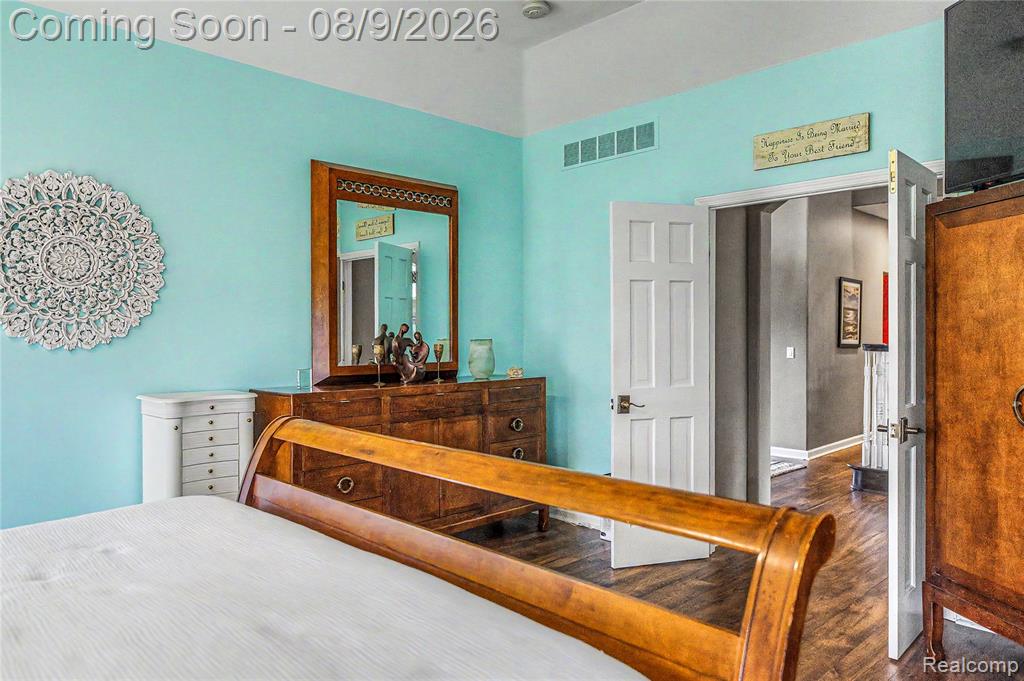 7712 Parkcrest Circle Property Photo 26