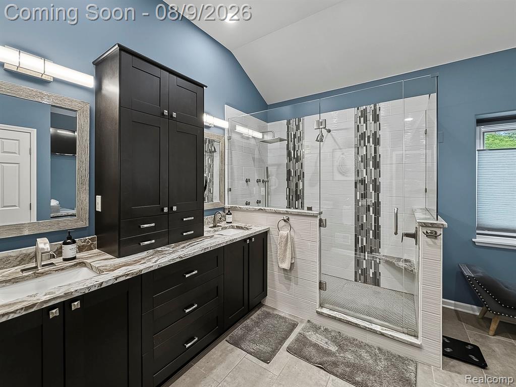 7712 Parkcrest Circle Property Photo 27