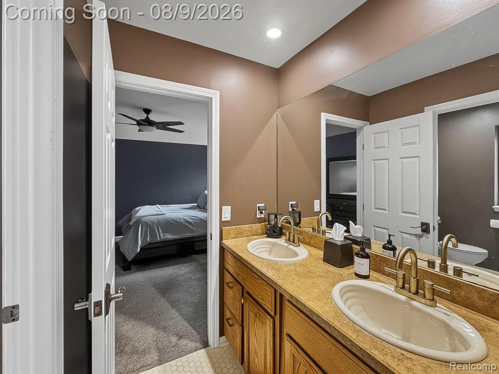 7712 Parkcrest Circle Property Photo 37