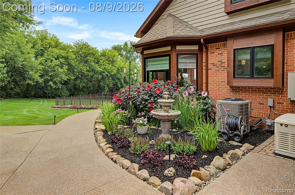 7712 Parkcrest Circle Property Photo 55