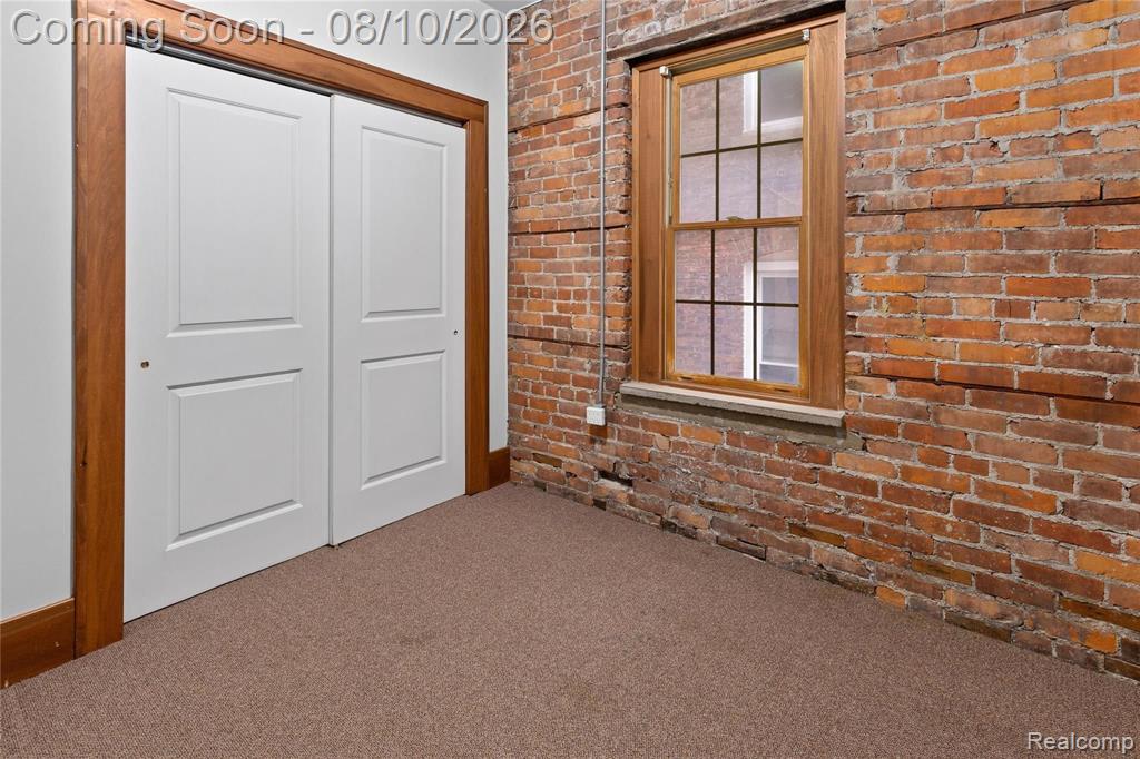 242 E Palmer Street Property Photo 9