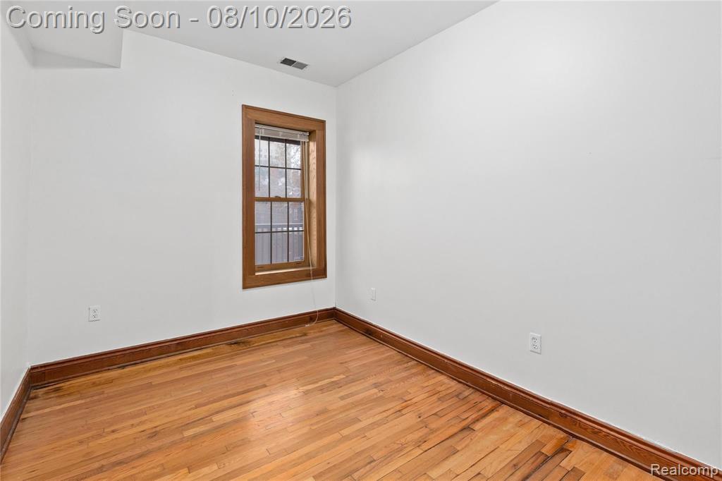 242 E Palmer Street Property Photo 29