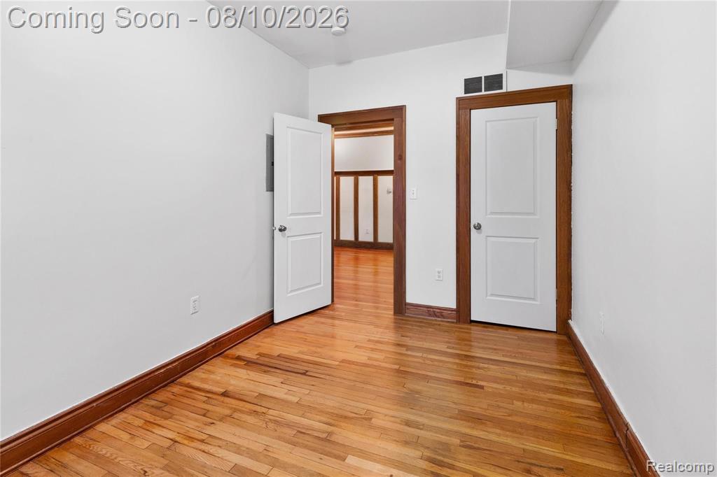 242 E Palmer Street Property Photo 30
