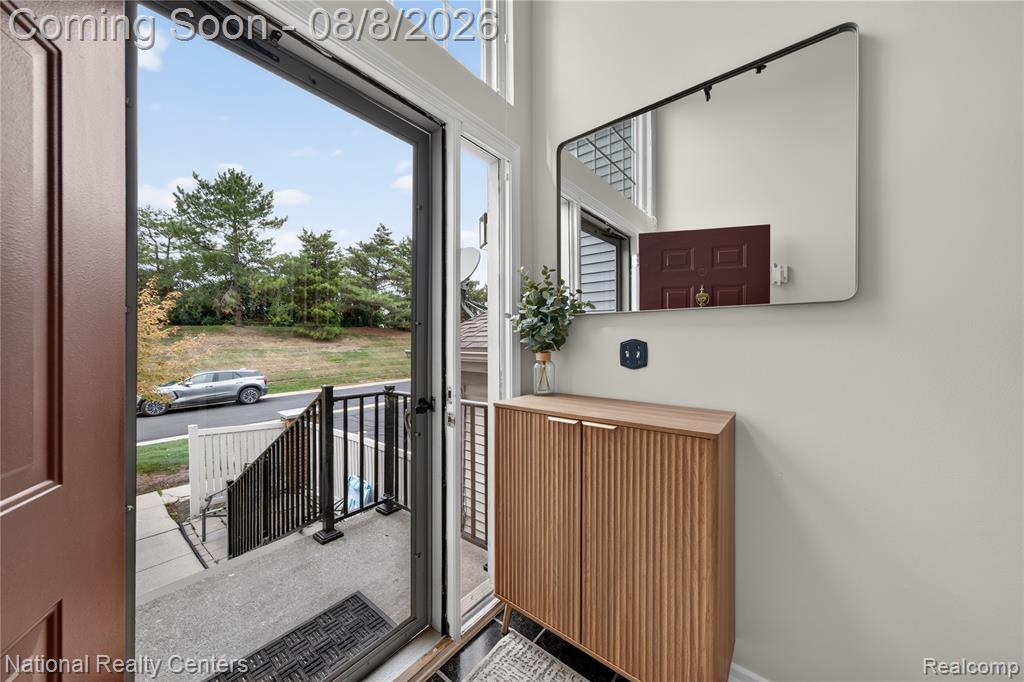 49667 Draper Circle Property Photo 2