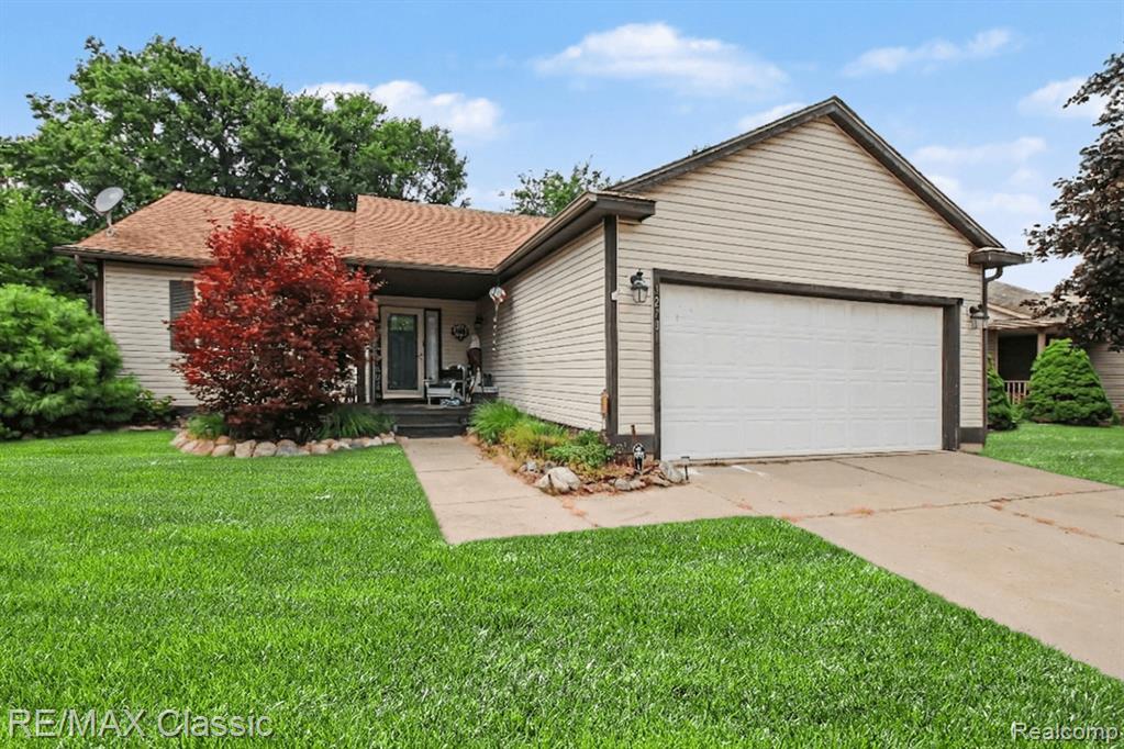 1270 Edgebrook Drive Property Photo 1