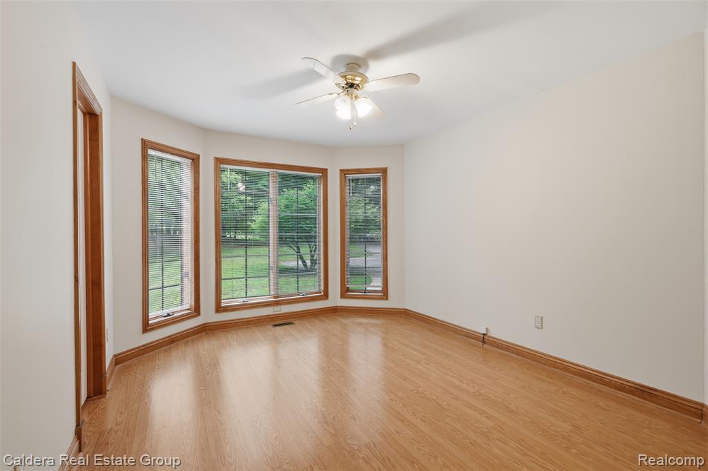 8636 Hidden Lake Drive Property Photo 18