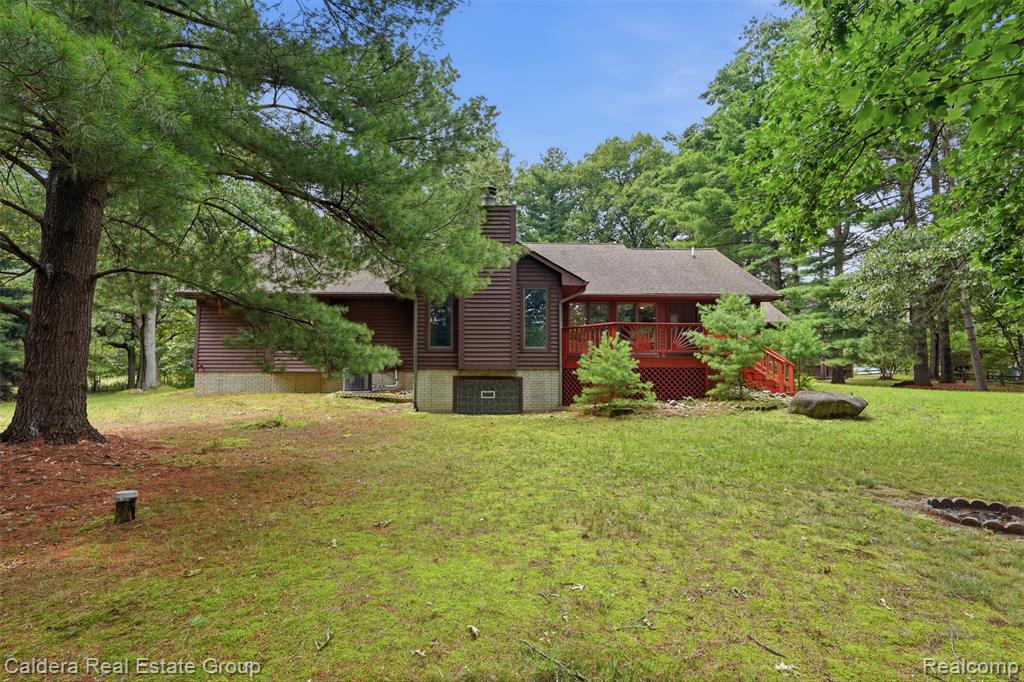 8636 Hidden Lake Drive Property Photo 27