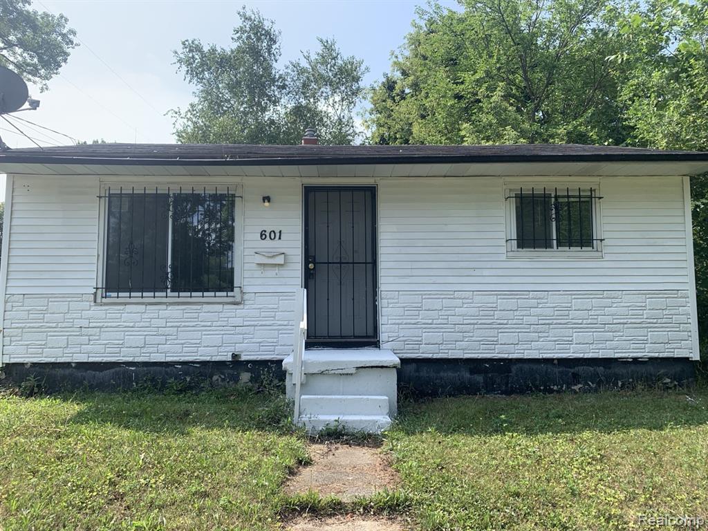 601 W Alma Avenue Property Photo 1