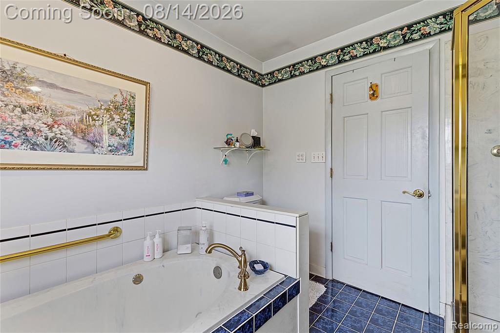 4925 S Huron River Drive Property Photo 28