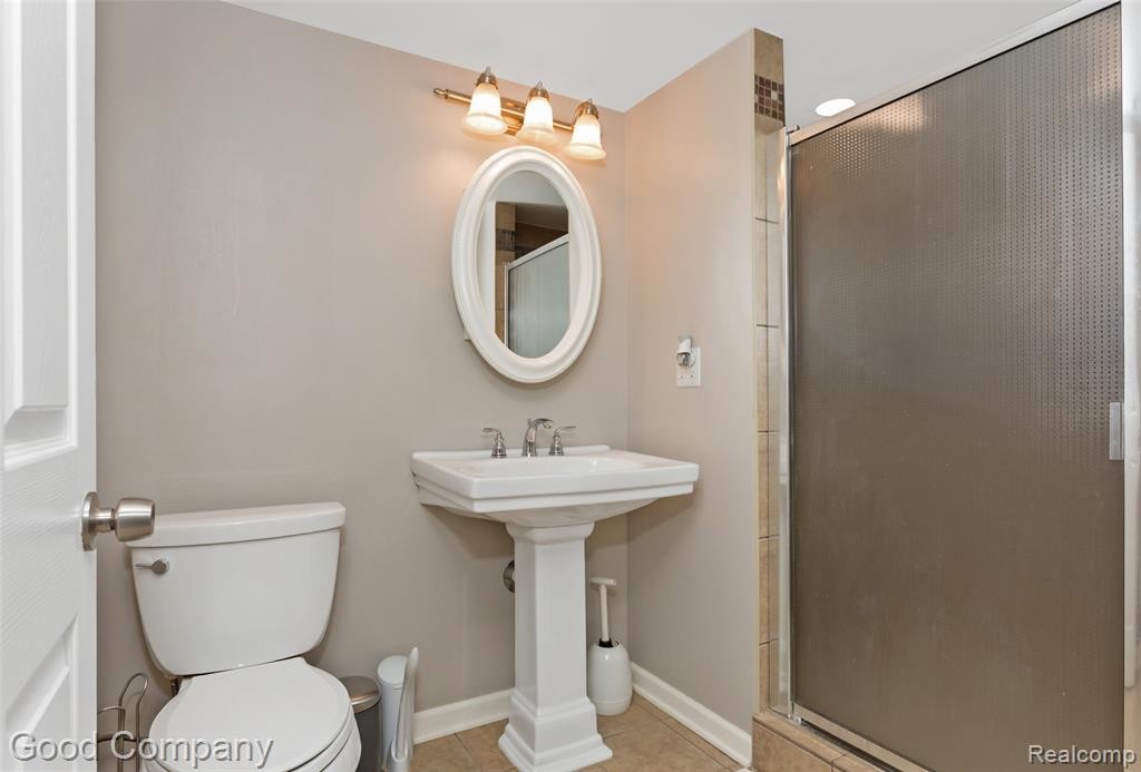 905 Parliament Avenue Property Photo 21