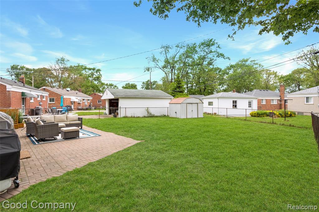 905 Parliament Avenue Property Photo 24