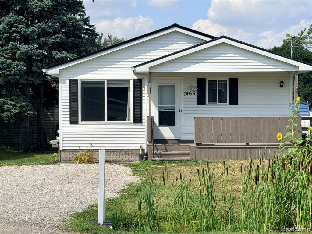1465 E Judd Road Property Photo 1