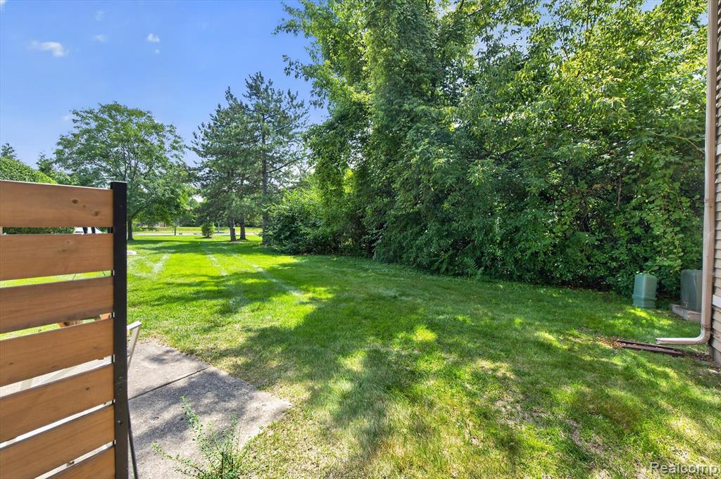 175 Briarcrest Drive Property Photo 41