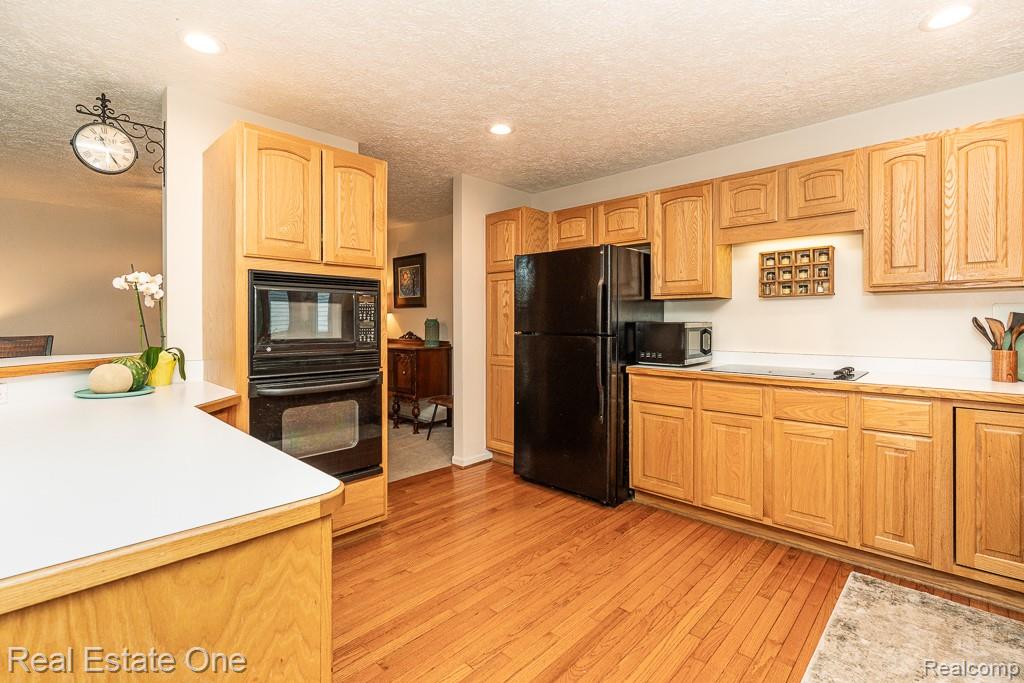 6595 Scenic Pines Court Property Photo 5