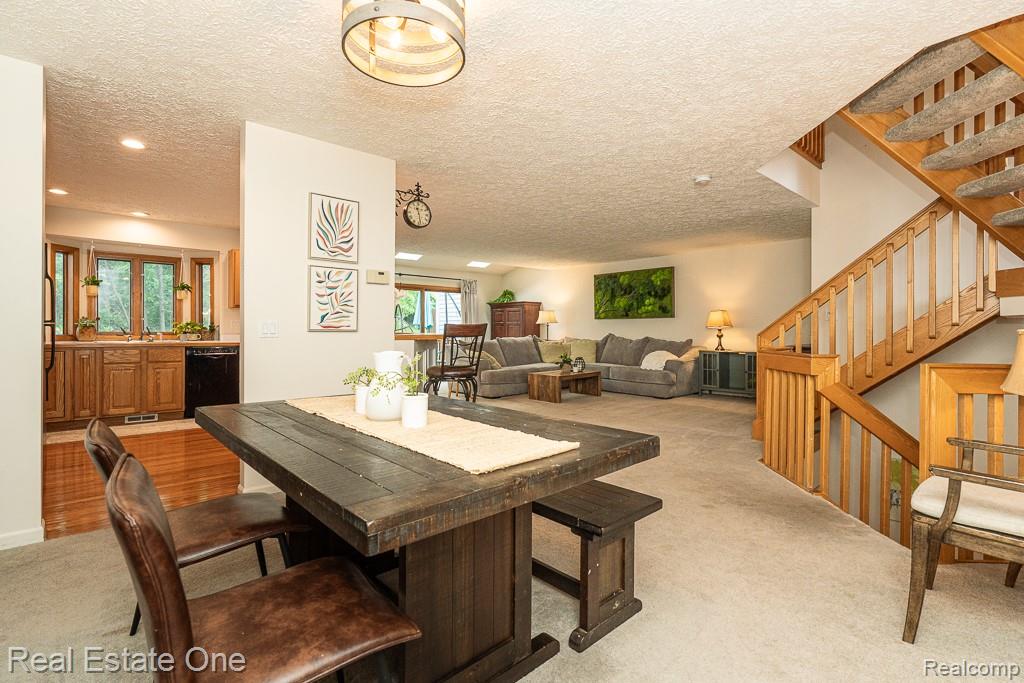 6595 Scenic Pines Court Property Photo 9