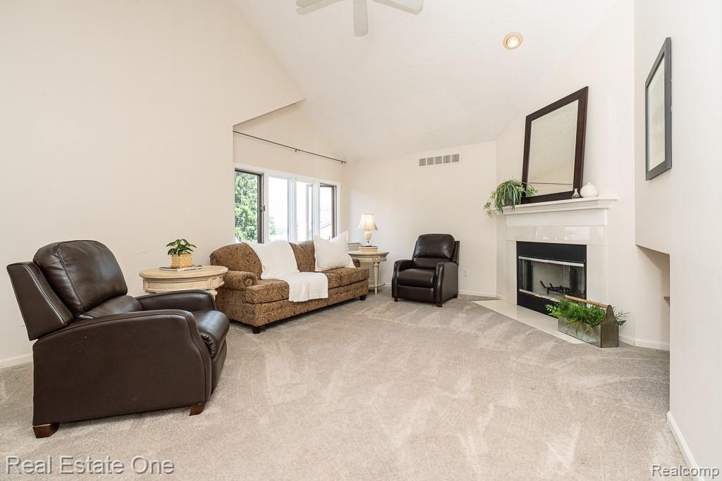 6595 Scenic Pines Court Property Photo 14